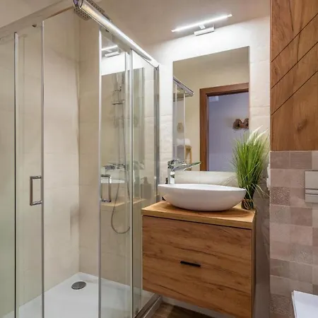 B3 Z Basenem, Sauna, Jacuzzi - 5d Szklarska Poręba